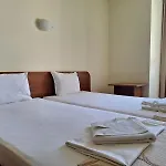Elica ホテル 3*