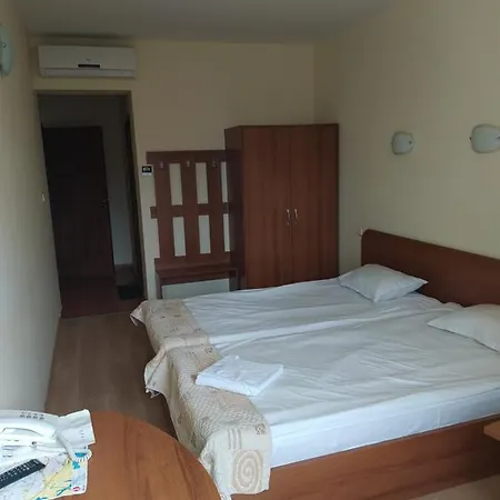 Elica Отель 3*