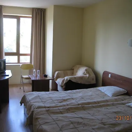 Отель Elica 3*